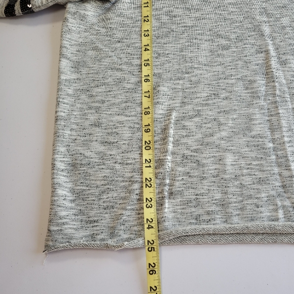 Colorado Rockies MLB Sweatshirt – Touch by Alyssa Milano – Size L – NWT - Picture 8 of 11